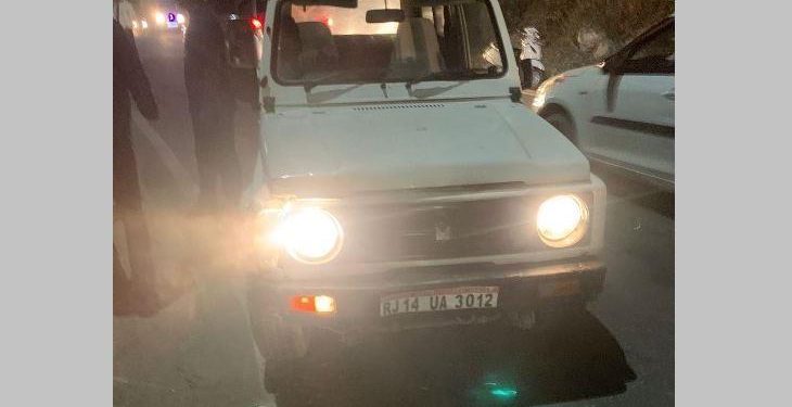 udaipur-government-vehicle-hit-and-run-at-rani-road-two-man-injured