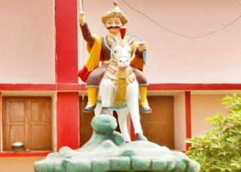 Memorial gate to be built in Lolpur gonda in memory of devi Baksh Singh