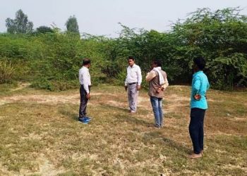 Tehsildar inspected the land for the cow shelter in barabanki uttar pradesh