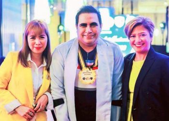 dr arvinder singh honoured as asia grand master of skin and cosmetology by international education board