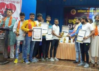 राष्ट्रीय योगवीर सम्मान से हुए सम्मानित योगगुरु सुधांशु द्विवेदी