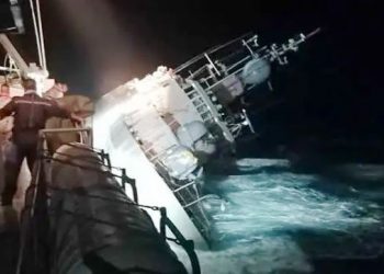 Thai Navy ship sinks in Gulf of Thailand 31 people missing 75 rescued