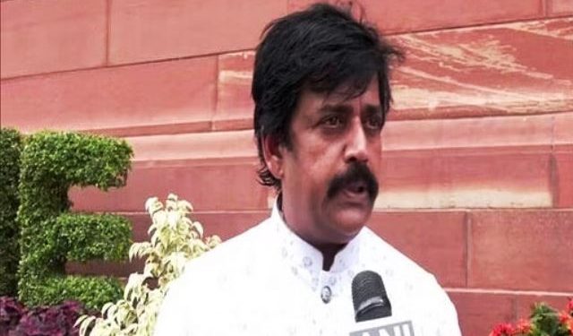 bjp mp ravi kishan to introduce bill for population control bill in parliament