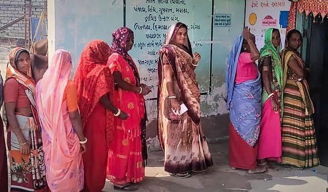 gujarat elections 2022 57 percent voting on 89 seats in first phase polling