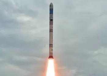 लघु उपग्रह प्रक्षेपण यान (एसएसएलवी) की सफल उड़ान