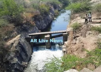 Devas First gate opened water coming in pichchola