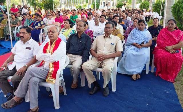 udaipur nagar nigam program gulabchand kataria and MP Arjunlal meena