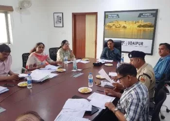 women will run e rickshaw in udaipur