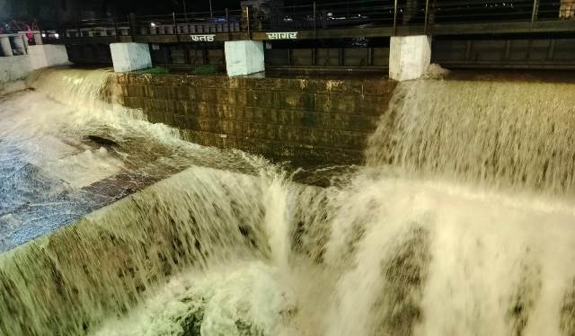 gates open of fatehsagar