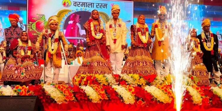 narayan seva sansthan divyang nirdhan samuhik vivah samaroh 2023
