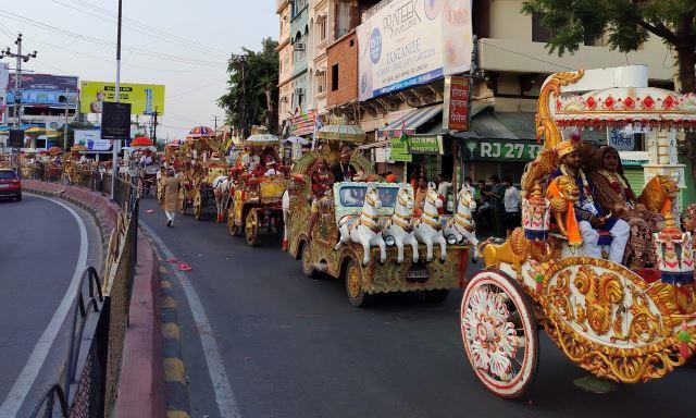 narayan seva sansthan divyang nirdhan samuhik vivah samaroh haldi mehandi bindoli program