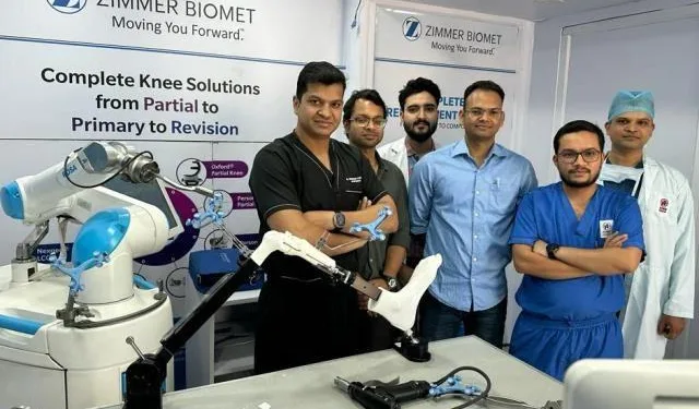 robotic joint replacement surgery training in aiims udaipur