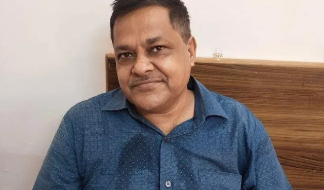 udaipur acb arrests zila parishad exen for taking bribe in dungarpur