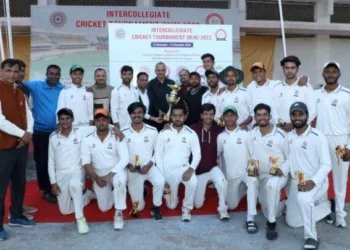 commerce college udaipur team won inter college cricket tournament 2023