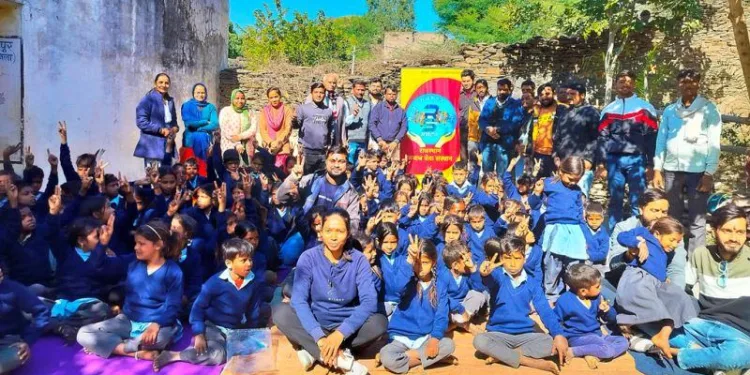 rajasthan samaj seva sansthan distributes sweaters to needy school students