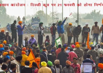 kisan andolan puts on hold farmer will dicuss on central government proposal