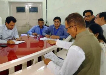 udaipur congress candidate tarachand meena files nomination for loksabha election