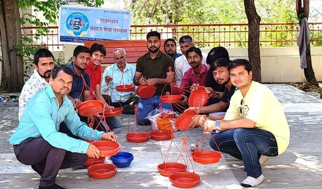rajasthan samaj seva sansthan parinda vitran abhiyan udaipur