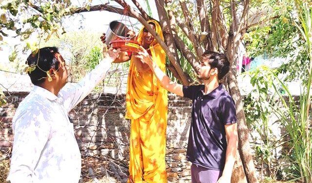 rajasthan samaj seva sansthan udaipur parinda vitran abhiyan pratappura