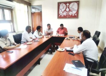 पहाड़ियों की कटाई में भूमाफियाओं और अधिकारियों-कर्मचारियों की मिलीभगत की होगी जांच