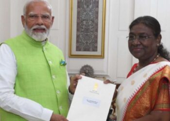pm narendra modi resigns to president murmu likely to take oath on 8 June
