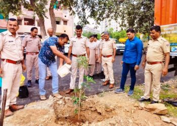rajasthan samaj seva sansthan plantation campaign at goverdhan vilas police station udaipur