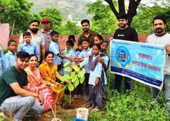 rajasthan samaj seva sansthan udaipur plantation in Government Primary School Bhilo Ka Bedla Udaipur