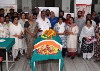 body donation in udaipur son donated his mother body to geetanjali medical college and hospital