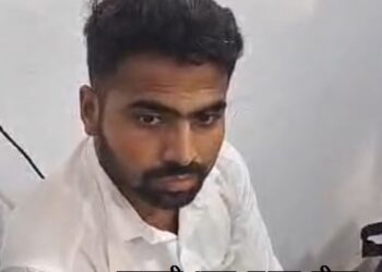 udaipur acb arrests patwari for taking bribe in mavli