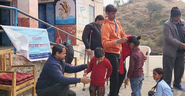 rajasthan samaj seva sansthan udaipur sweater distributions Kundal Ka Guda school udaipur