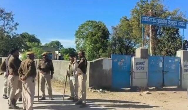 udaipur Villagers to sabotage after ramp damaged dispute in dabok vehicles damaged