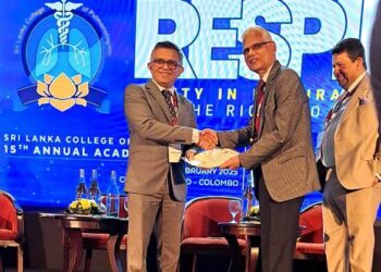 geetanjali hospital Dr. SK Luhadia represented India at the International Conference of Chest Specialist in Sri Lanka
