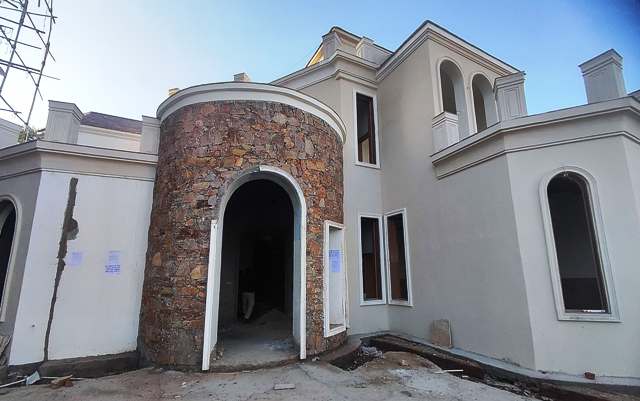 nagar nigam Udaipur seizes buildings being constructed without permission