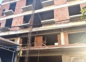 nagar nigam Udaipur seizes buildings being constructed without permission
