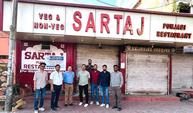 nagar nigam Udaipur seizes shops in Surajpol and Bapu Bazaar for not depositing Urban Development Tax