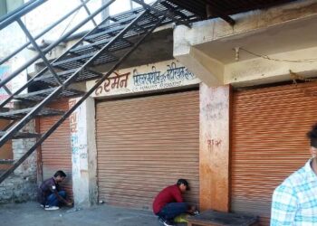 nagar nigam Udaipur seized Kahan Apartment in Pratapnagar area