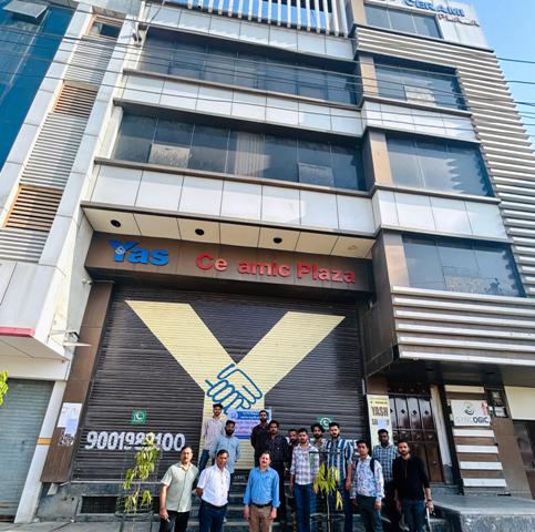 nagar nigam Udaipur seizes shops in Surajpol and Bapu Bazaar Urban Development Tax