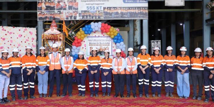 माइनिंग ऑपरेशंस में सरफेस पर महिलाओं को नाईट शिफ्ट में शामिल कर हिन्दुस्तान जिंक ने रचा इतिहास