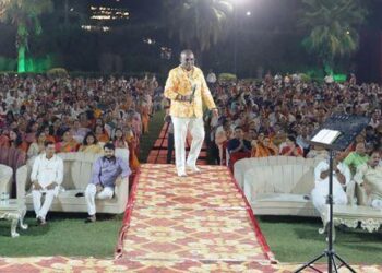 Mahavir Jayanti mahotsav in udaipur devotional Bhajan sandhya