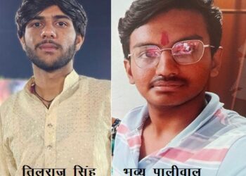 udaipur two students died in accident truck hits their bike