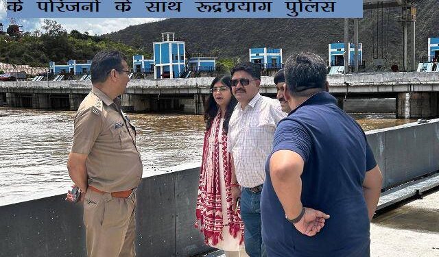 rudraprayag bus accident search operation continue