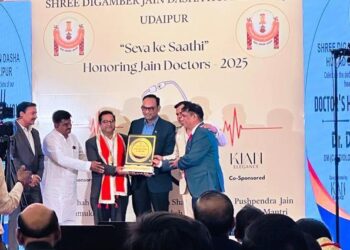 udaipur cardiologist Dr. Dilip Jain honored for excellent service in medical field