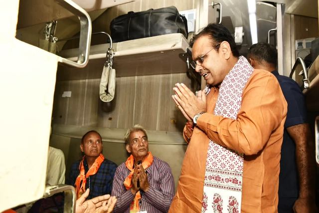 varishth nagrik tirth yatra 2025 cm bhajan lal sharma