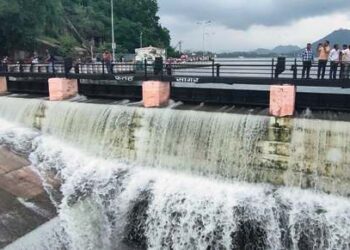 Fatehsagar Gates open udaipur