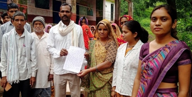 udaipur man gives his home to run the school in Rishabhdev due to dilapidated government school