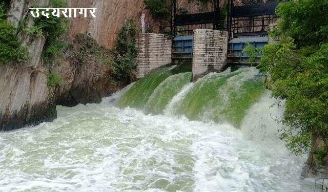 udaipur udai sagar lake water capacity full, more than capacity could be problematic for villagers