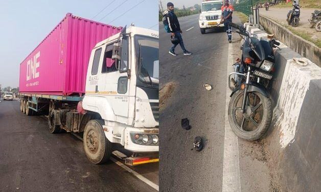 accident in Udaipur container truck hits bike father and daughter died near dabok airport