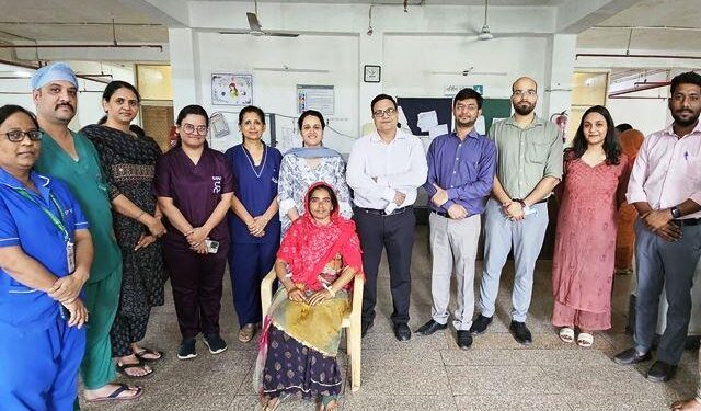 udaipur pacific hospital doctors team done Uterine artery embolization successful to save the woman life in PMCH udaipur