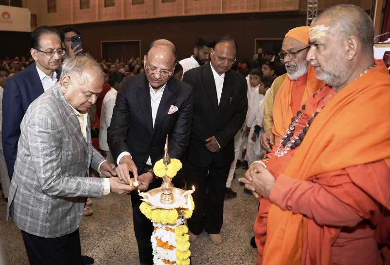 Ramam Bhaje bhajan sandhya with sooryagayathri held in Auditorium of Geetanjali University Udaipur
