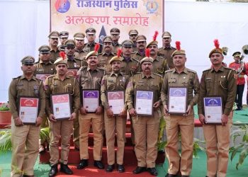 rajasthan 18 police officers and personnel awarded utkrasht service medals and DGP discs for their outstanding services in udaipur